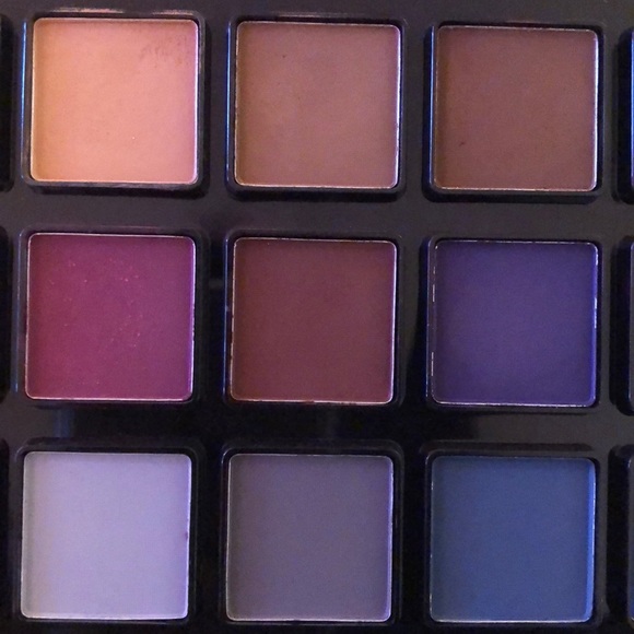 Forever 21 matte eyeshadow palette - Picture 4 of 6